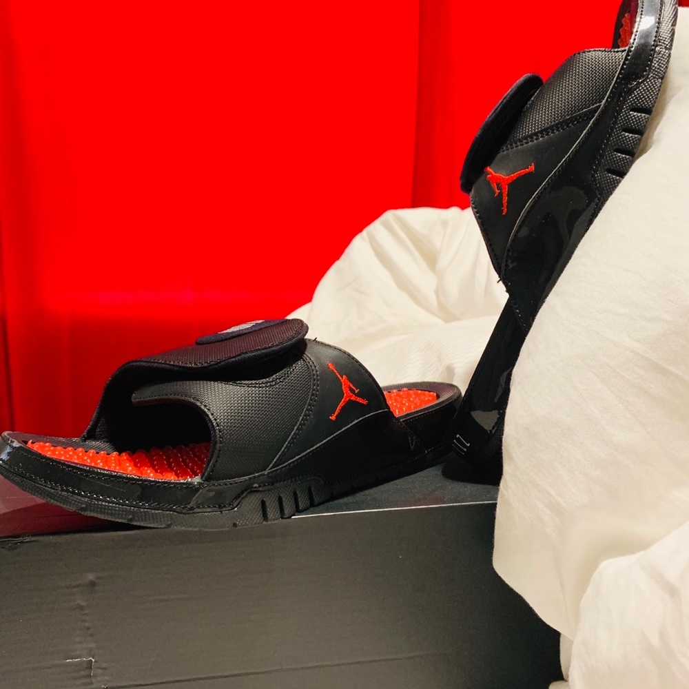 Jordan Hydro XL Retro